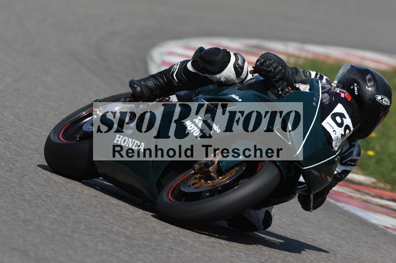 /Archiv-2022/08 17.04.2022 Speer Racing ADR/Gruppe rot/69